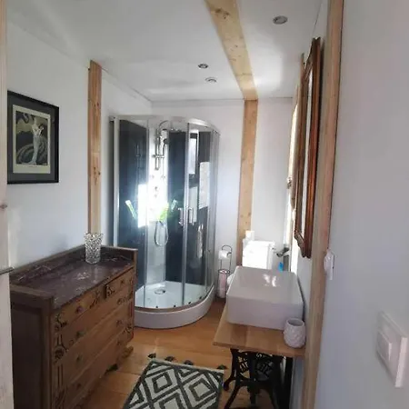 Lägenhet Le Hangar Du Purgatoire Neuville-en-Ferrain