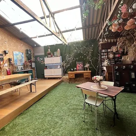 Le Hangar Du Purgatoire Lägenhet Neuville-en-Ferrain