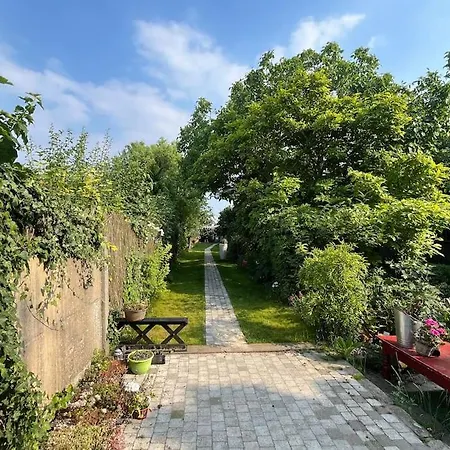 Le Hangar Du Purgatoire Lägenhet